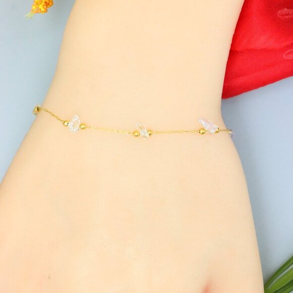 "Elegant & Trendy Bracelet, A Perfect Gift for Women, Thoughtful, EVCH1077 - Picture 1 of 9